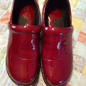 BOC Red patent leather shoes. Size 11